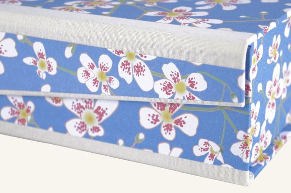 Storage box "Hanazakari"